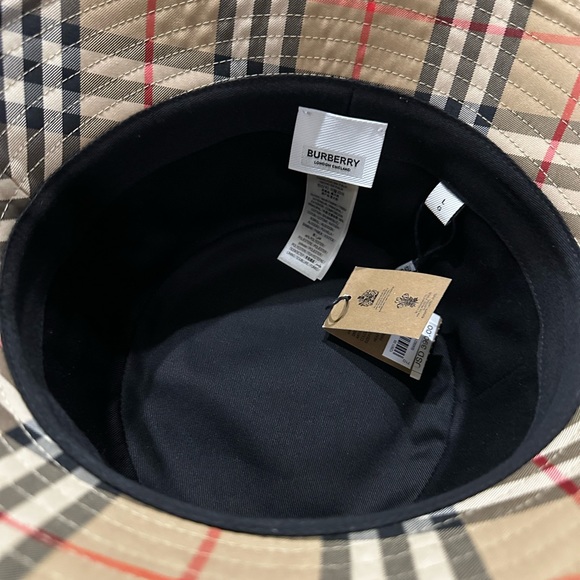 Burberry Hat - Picture 5 of 8